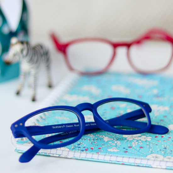 5 conseils pour bien choisir les lunettes anti-lumière bleue de votre enfant  ! - Blueberryglasses