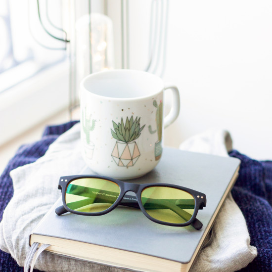 3 questions que l'on se pose sur les lunettes de conduite de nuit -  Blueberryglasses